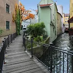شقة Hochwertige Goldenkey Mitten In Der Altstadt *