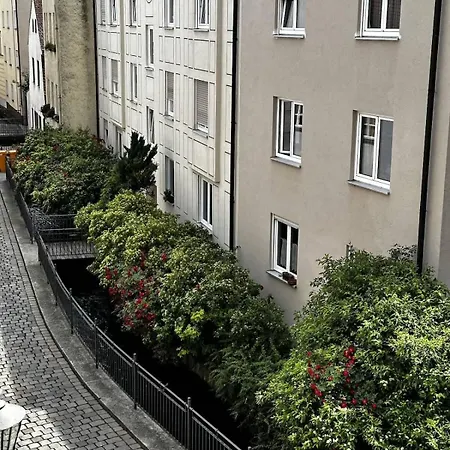 Apartment Goldenkey-suites - Spacious Luxury In The Heart Of Old Town - Premium Open-plan Kitchen