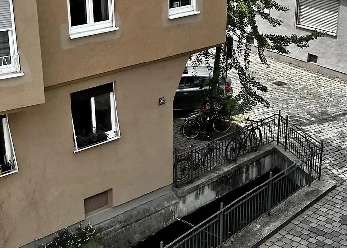 Hochwertige Goldenkey Mitten In Der Altstadt